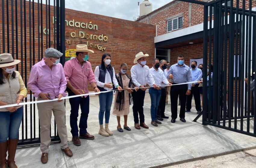  Inaugura y supervisa Gobierno de Michoacán obras por 21.8 mdp en Ixtlán