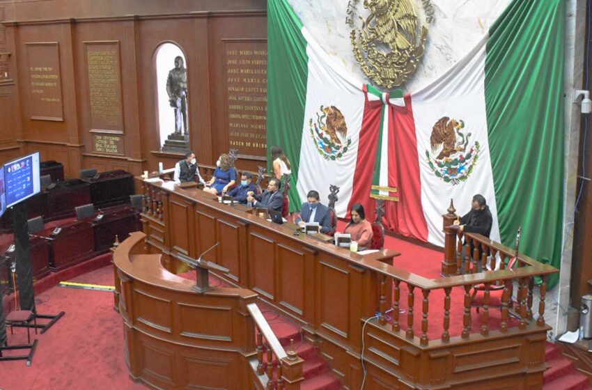  Aprueban diputados dictámenes de ha lugar a reformas constitucionales