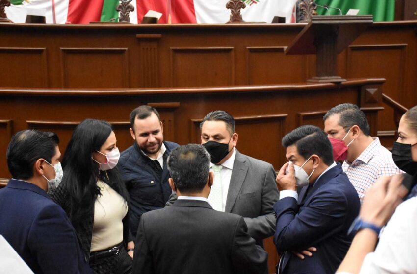  Habilitan Palacio Clavijero como recinto oficial del Congreso del Estado para celebrar sesiones