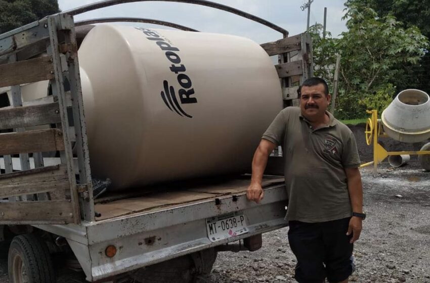  En apoyo a familias tarimbarenses, Gobierno Municipal subsidiará tinacos y cemento