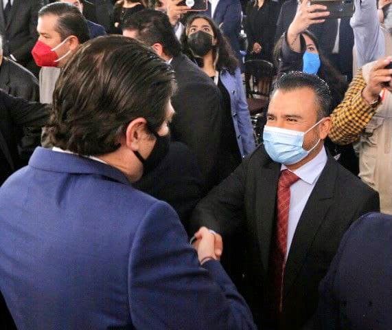  Colocarse del lado de la gente, principal objetivo de las autoridades municipales: Fidel Calderón.