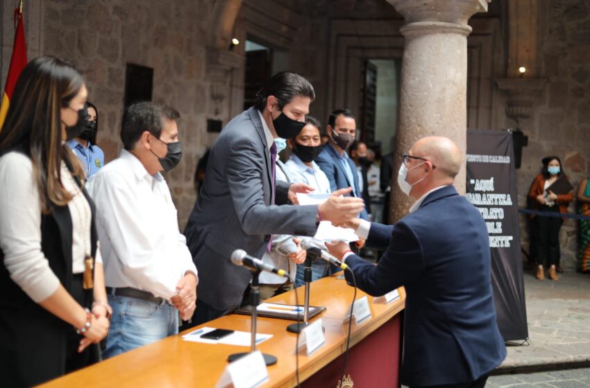 Presenta ayuntamiento de Morelia Manifiesto de Calidad Total