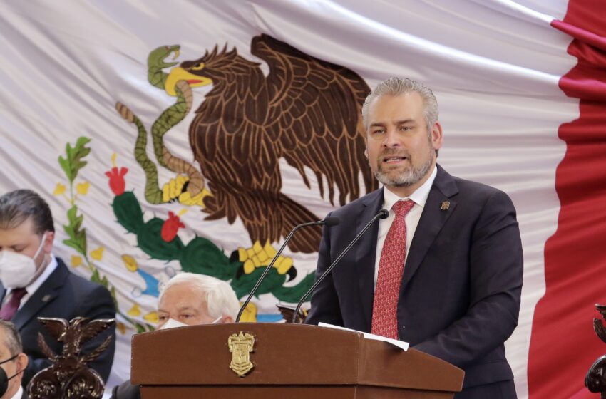 Reafirma Bedolla compromiso de su gobierno con el fortalecimiento de la UMSNH