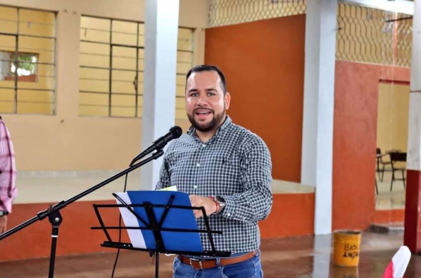  GPPT va por dignificación de espacios educativos en Michoacán: Reyes Galindo