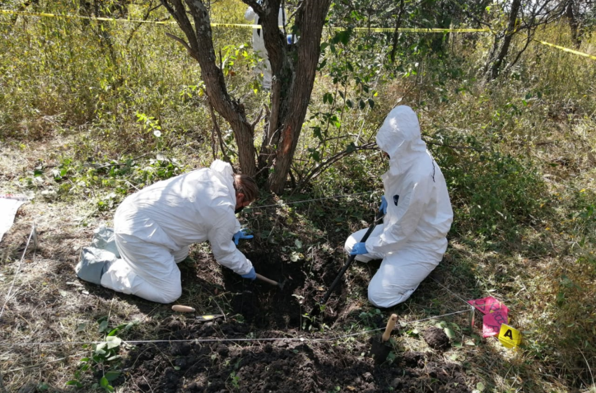  Continúa FGE acciones de acompañamiento para identificación de cadáveres, en Yurécuaro