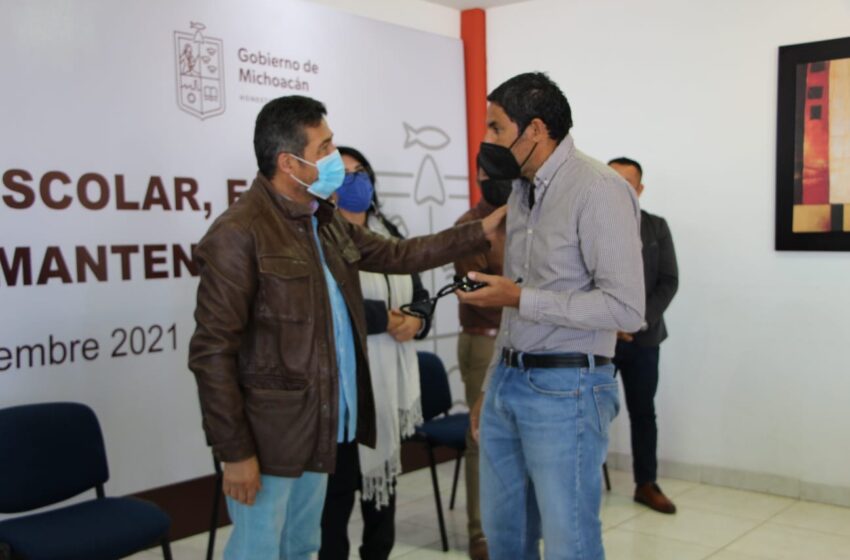 Con nuevo mobiliario y equipo se fortalecen servicios de 26 planteles del CECyTEM