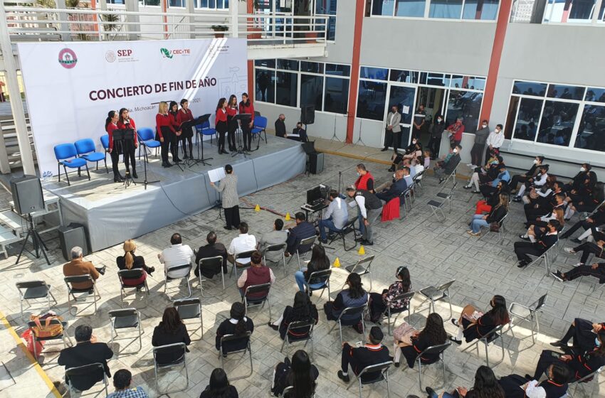  Realizan CECyTEM y el Conservatorio de las Rosas, concierto musical