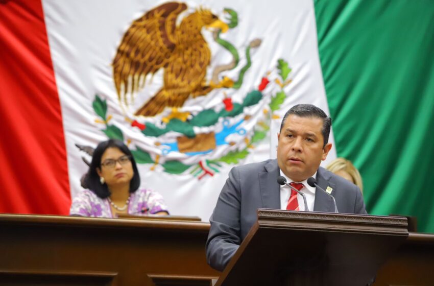 Reconoce Barragán desde el Congreso del Estado al Tecnológico de Morelia