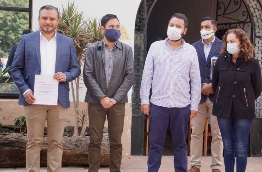  Julio Medina Ávila, nuevo director del Zoológico de Morelia