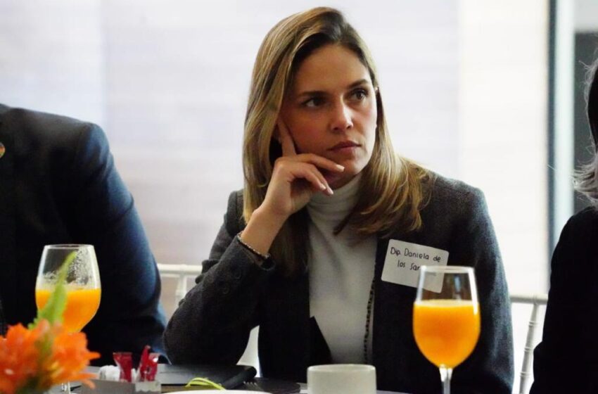  Convoca Daniela de los Santos a participar en el segundo foro “El Congreso te escucha”