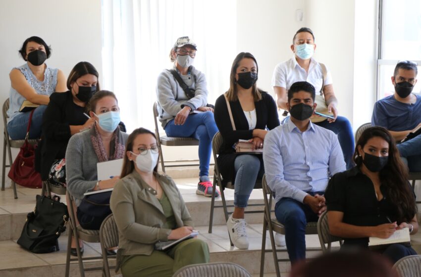  Capacita FGE al Colegio de Psicólogos de Michoacán sobre la Cartilla de Derechos de las Personas de la comunidad LGBTTTIQ+