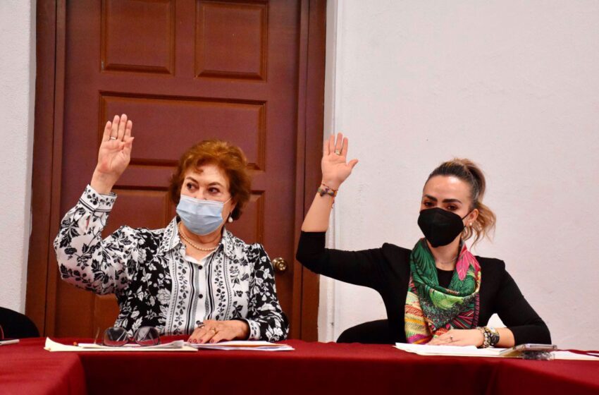 Condecoración Mujer Michoacana 2022 para trabajadoras del área Covid del Hospital Gral. “Dr. Miguel silva”: diputadas