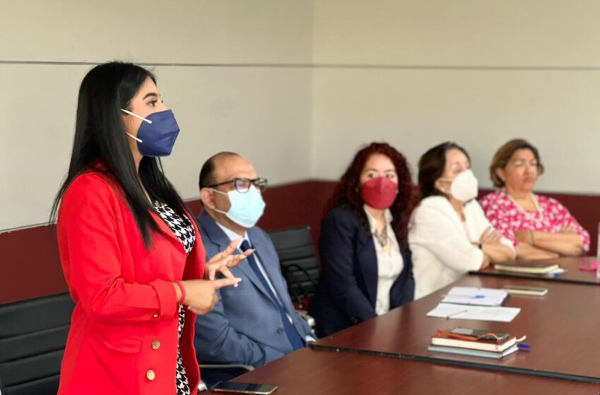  SEE capacita a personal para atender casos de violencia contra niñas, niños y adolescentes