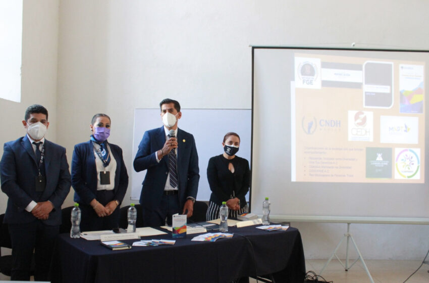  Difunde FGE Cartilla de Derechos de las Personas de la Diversidad Sexual a docentes