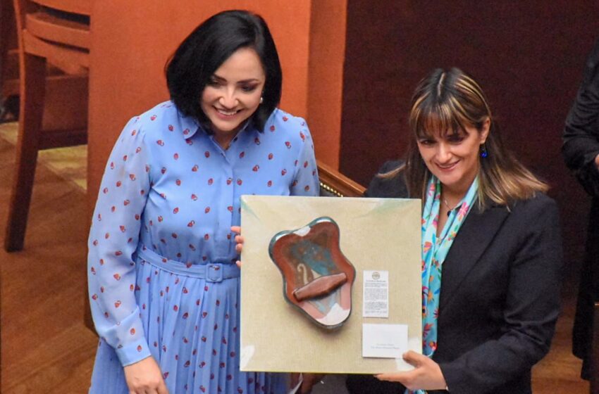  Diputada Adriana Hernández reconoce trabajo de la ministra Margarita Ríos Farjat