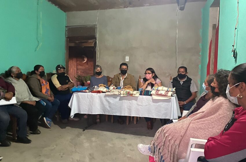 Impulsan IAM y FONART la producción artesanal de Michoacán