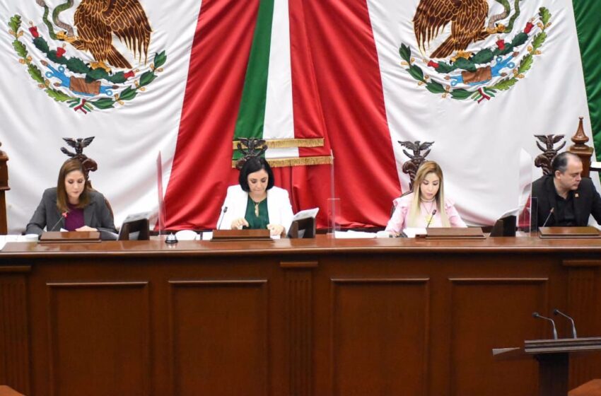 Mujeres trabajadoras del hospital Dr. Miguel Silva, serán condecoradas por el Congreso del Estado