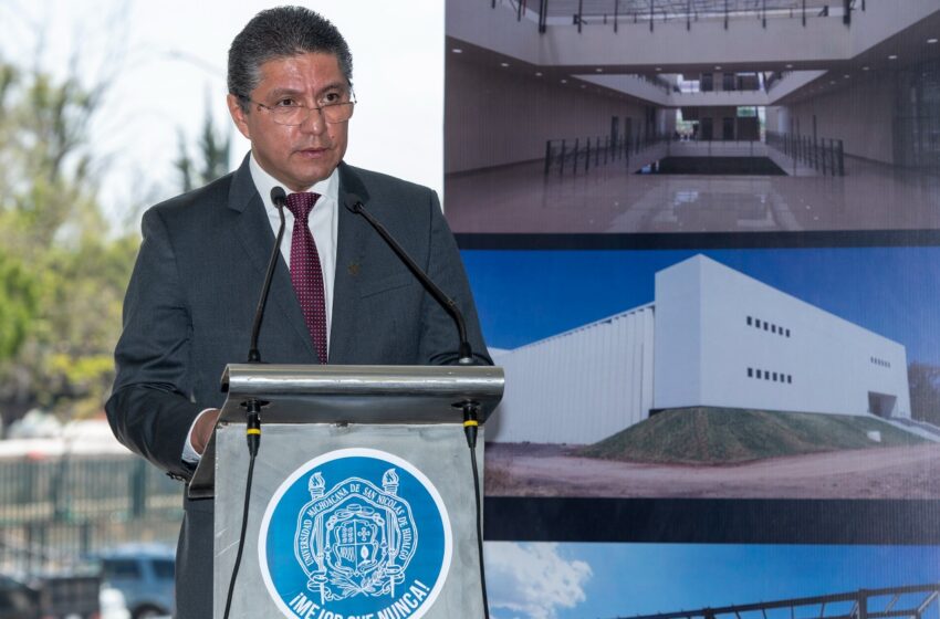  Rector de la UMSNH rescata del abandono edificio insignia para los nicolaitas