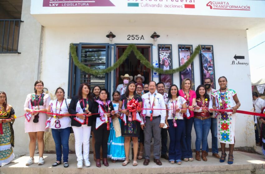  Arte, cultura y gestión, ejes de la Oficina de Enlace Legislativo de la diputada Celeste Ascencio