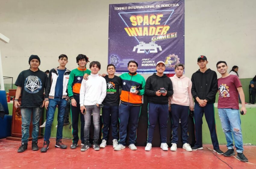  Alumnos del Cecytem ganan Torneo Internacional de Robótica