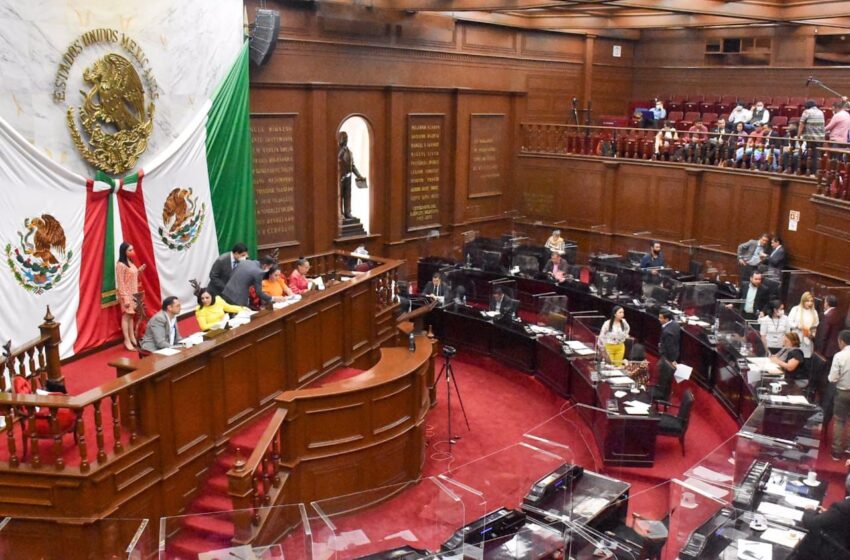  Congreso de Michoacán aprueba reestructuración de comités