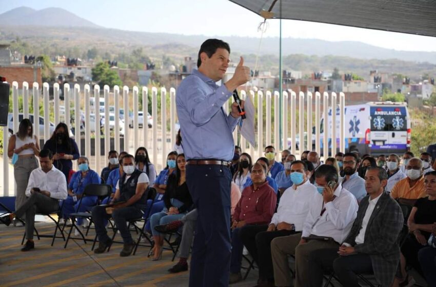  Anuncia Alfonso Martínez ampliación de Clínica Poniente