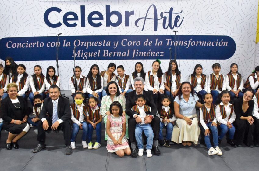 Niñas, niños y jóvenes de la Orquesta y Coro de la Transformación Miguel Bernal Jiménez, expusieron su talento en el Palacio Legislativo