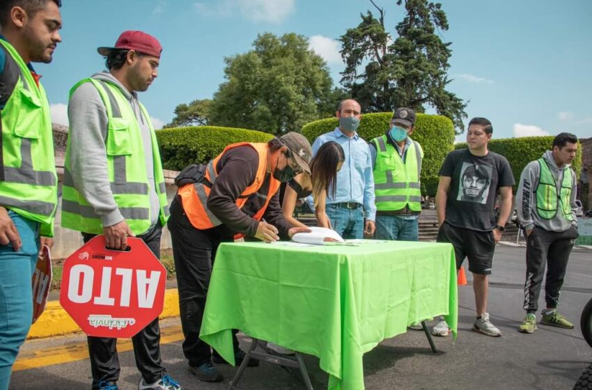  Firman convenio IJUM y Bicivilizate en pro de la juventud moreliana