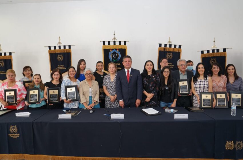  Celebran aniversario XXII de la facultad de Psicología
