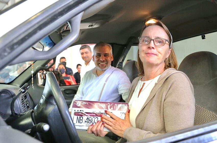  Abre Bedolla módulo de regularización de vehículos de procedencia extranjera en La Piedad