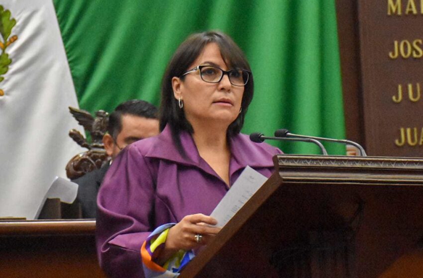  Promueve Lariza Pérez erradicar la violencia escolar a través de la atención psicológica