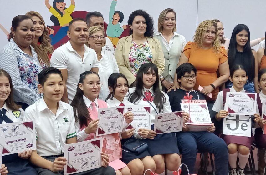  Prioritario, desde la educación formar ciudadanos que transformen su entorno: Ávila Gónzalez