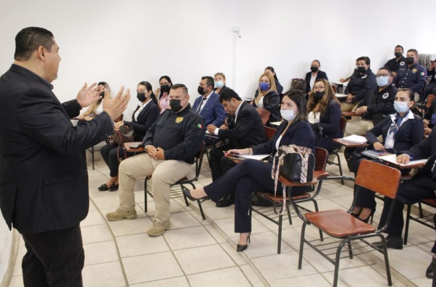  Actualiza FGE a operadores del Sistema Integral de Justicia Penal para Adolescentes