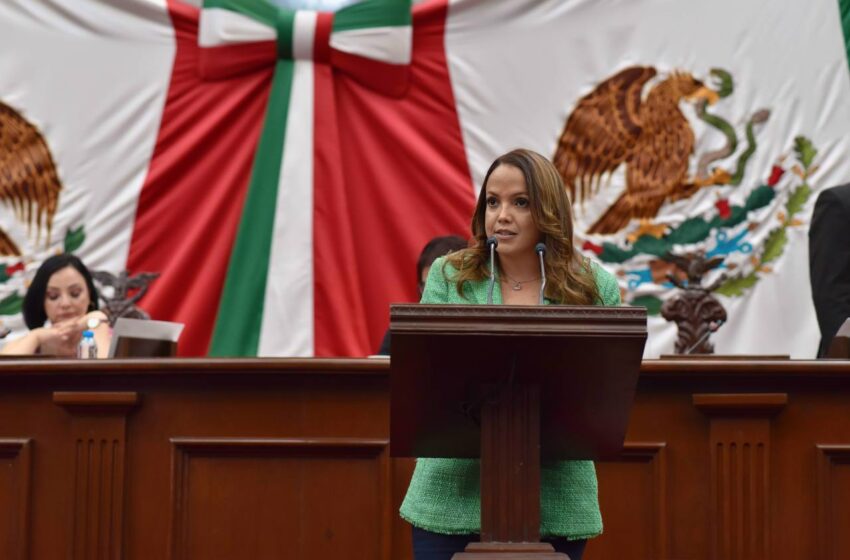  Propone Andrea Villanueva una nueva Ley de Entrega Recepción para Michoacán
