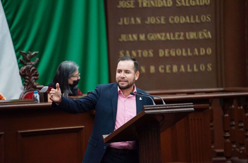  Impulsa Reyes Galindo iniciativa para garantizar conectividad digital en comunidades rurales