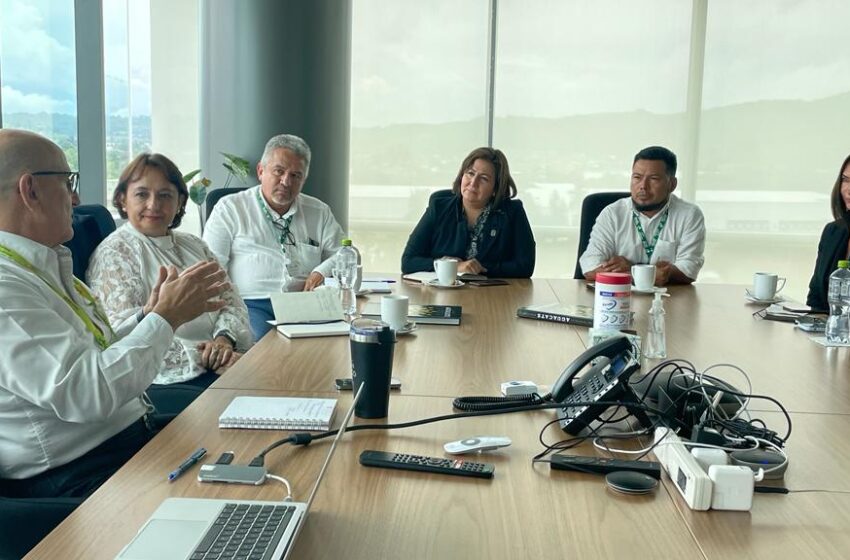  Vinculan UTM y APEAM fortalezas a favor de estudiantes