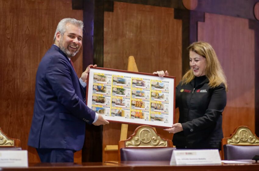  Asiste Bedolla al Sorteo Mayor de la Lotería Nacional alusiva a los pueblos mágicos de Michoacán