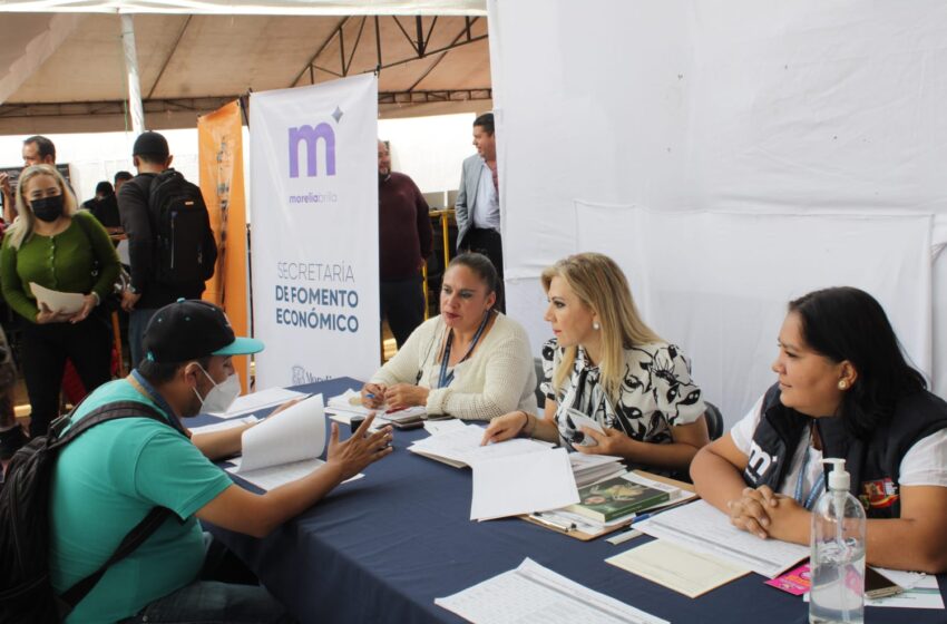  SEFECO instala modulo para vinculación a bolsa de trabajo