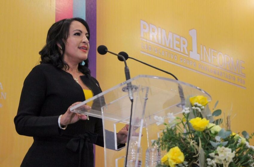  Presenta Lupita Díaz Chagolla su primer informe legislativo
