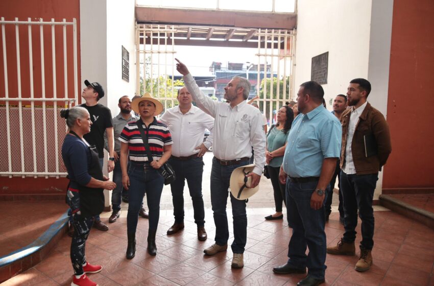  Continúa Bedolla con evaluación de daños en Coalcomán por sismos en Michoacán