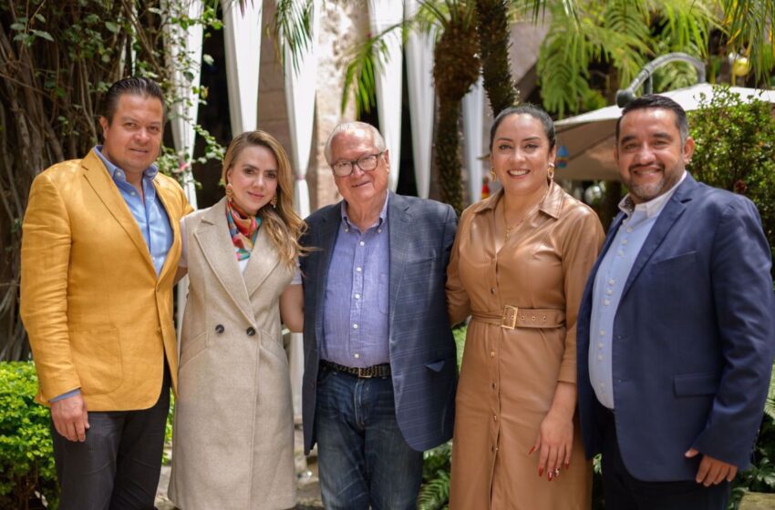  Diputada Samanta Flores hace realidad condecoración “Mérito al turismo michoacano”