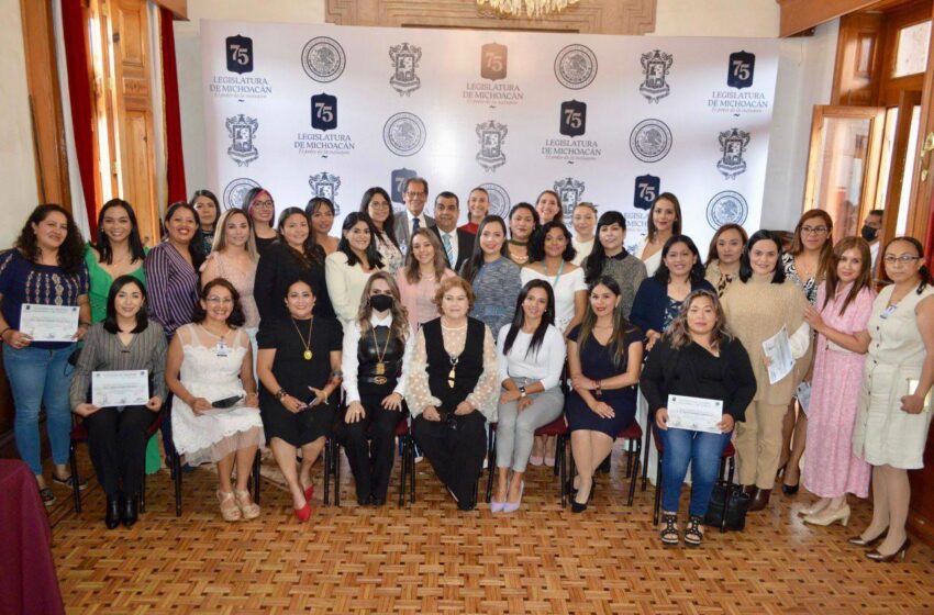 Reconoce Comisión de Igualdad Sustantiva y de Género de la 75 Legislatura, labor de trabajadoras del área Covid 19