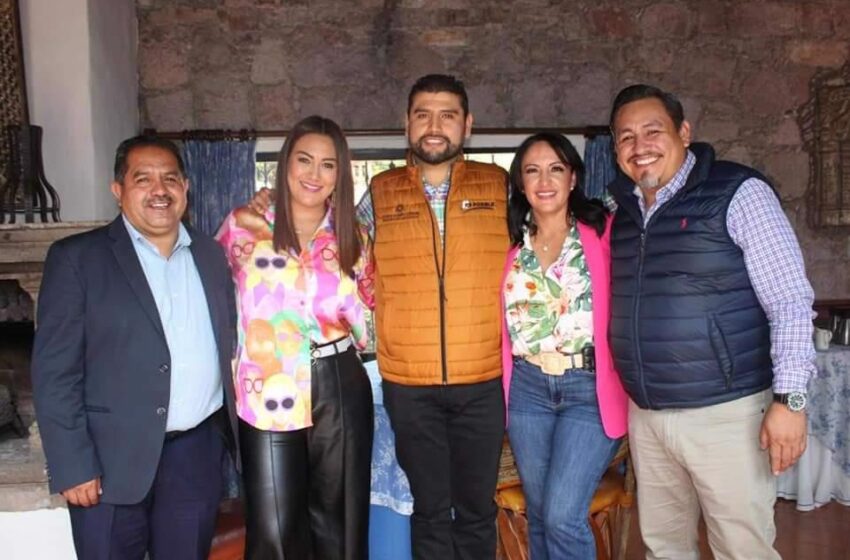  En vísperas del primer informe de labores, existe trabajo coordinado de diputados y dirigencia perredista