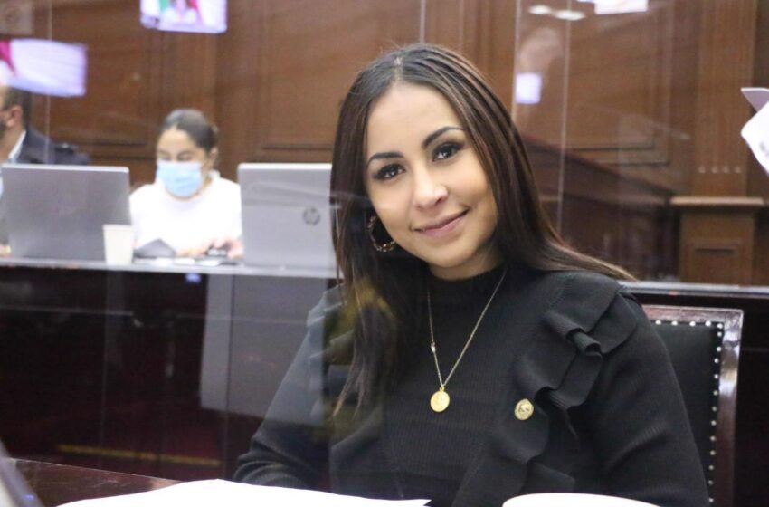  Compromiso claro con nuestros municipios, en la Comisión de Fortalecimiento Municipal: Gloria Tapia