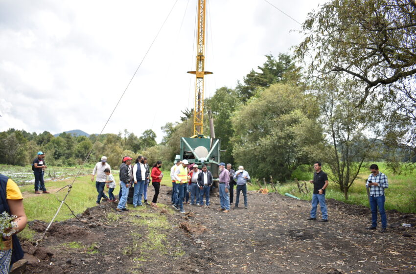 Arranca CEAC obras para pozo profundo en Áporo