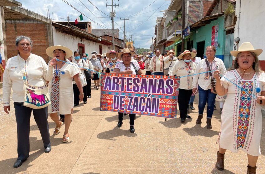 Sector artesanal es reconocido en el “Día del Artesano Michoacano”