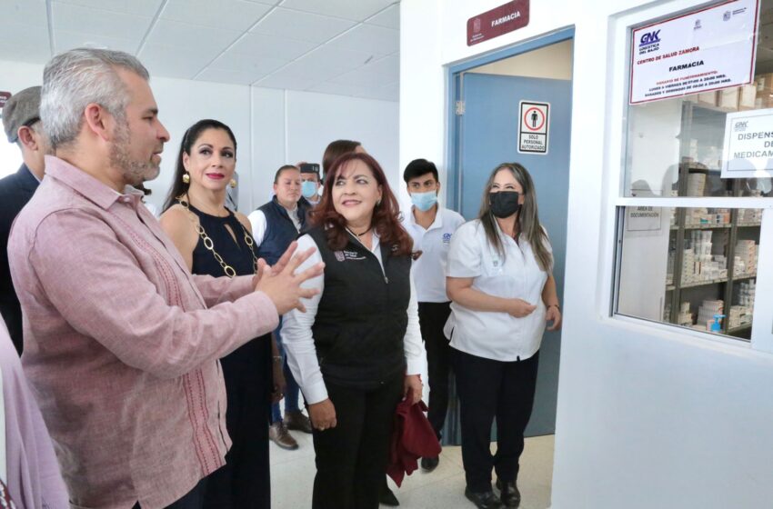  Bedolla convoca al autocuidado para la detección oportuna del cáncer de mama