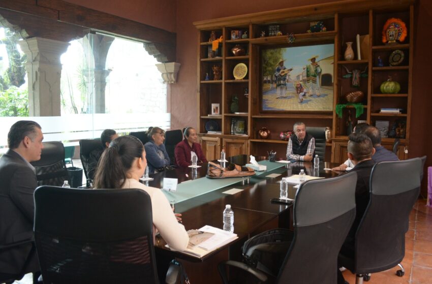  Gobierno de Michoacán recibe, en donación, terreno en Jacona