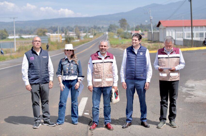  Gobierno de Michoacán rehabilitó las carreteras Lagunillas-El Correo y Cuto de la Esperanza-Teremendo