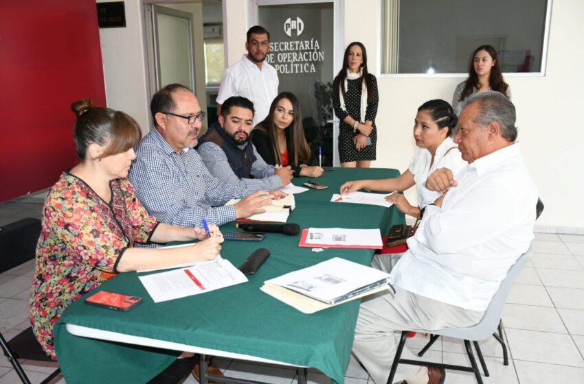  Se registran fórmulas para presidir el PRI en Ario de Rosales, Morelia, Múgica y Parácuaro